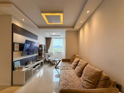 Apartamento com 3 Quartos à venda, 69m² no Municípios, Balneário Camboriú