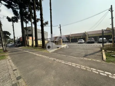 Kitnet com 1 Quarto para alugar, 25m² no Novo Mundo, Curitiba