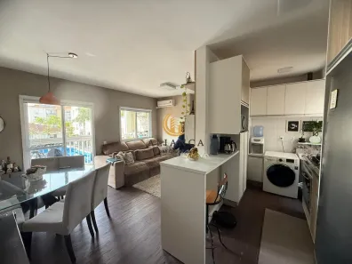 Apartamento com 2 Quartos à venda, 65m² no Capoeiras, Florianópolis