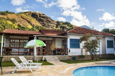 Casa com 16 Quartos à venda, 1800m² no Iucas, Teresópolis