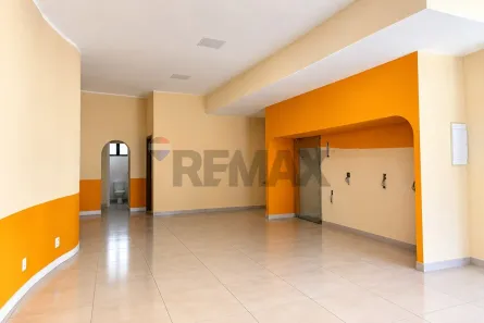 Ponto Comercial para alugar, 87m² no Itaipava, Petrópolis