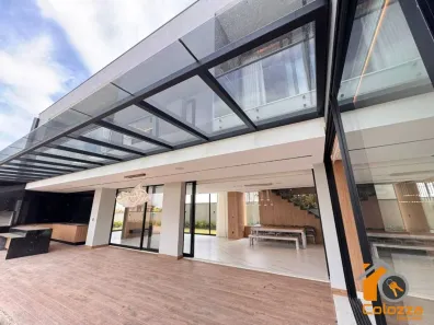 Casa de Condomínio com 4 Quartos à venda, 550m² no Centro, Vinhedo
