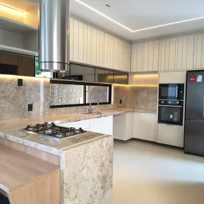Casa com 5 Quartos à venda, 310m² no Centro, Eusébio