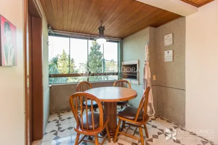 Apartamento com 2 Quartos à venda, 65m² no Chácara das Pedras, Porto Alegre