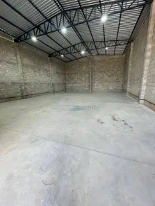 Galpão/Depósito/Armazém para venda ou aluguel, 250m² no Cepil, Ibiporã