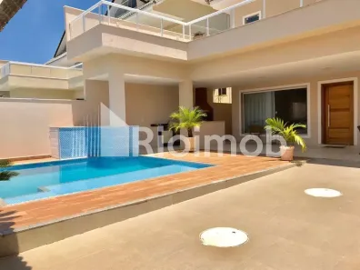 Casa de Condomínio com 3 Quartos à venda, 380m² no Recreio dos Bandeirantes, Rio de Janeiro