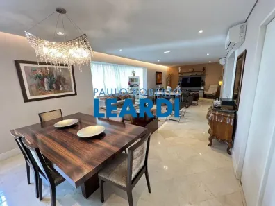 Apartamento com 3 Quartos à venda, 205m² no Cerqueira César, São Paulo