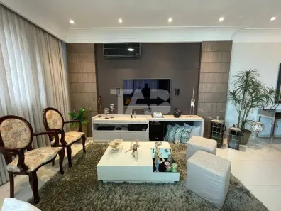 Apartamento com 3 Quartos à venda, 130m² no Centro, Balneário Camboriú