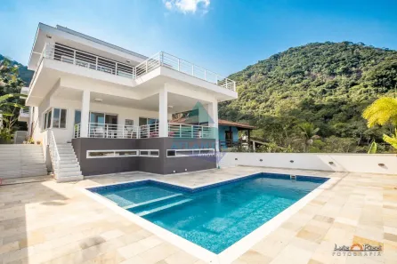 Casa com 6 Quartos à venda, 451m² no Lagoinha, Ubatuba