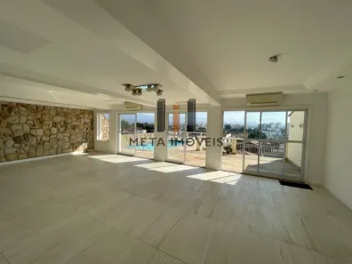Casa com 4 Quartos para venda ou aluguel, 410m² no Jardim Brasília, Resende