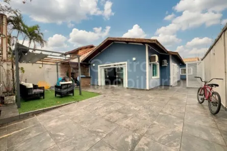 Casa com 3 Quartos à venda, 175m² no Balneario Flórida, Peruíbe