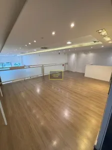 Galpão/Depósito/Armazém para alugar, 230m² no Butantã, São Paulo