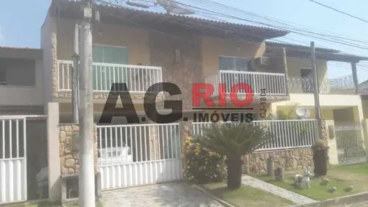  com 4 Quartos à venda, 1639m² no Vila Valqueire, Rio de Janeiro