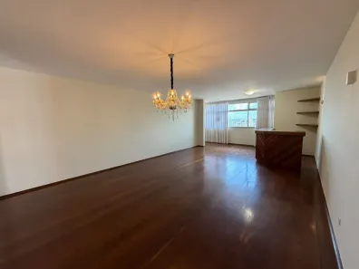 Apartamento com 3 Quartos à venda, 227m² no Fundinho, Uberlândia