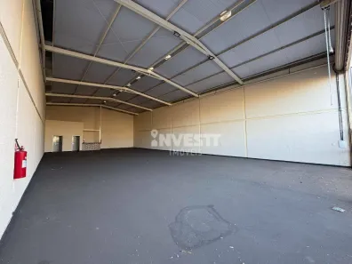Galpão/Depósito/Armazém para alugar, 300m² no Moinho dos Ventos, Goiânia