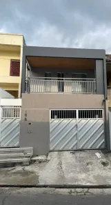 Casa com 3 Quartos para alugar, 85m² no São Francisco, Manaus