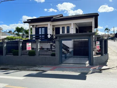 Casa com 2 Quartos à venda, 94m² no Rio Maina, Criciúma