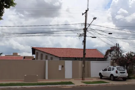 Casa com 3 Quartos à venda, 340m² no Vila Anahy, Campo Grande