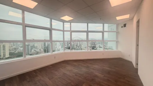 Ponto Comercial à venda, 45m² no Chácara Urbana, Jundiaí