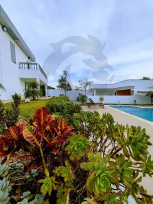 Fazenda/Sítio com 5 Quartos à venda, 365m² no Vale Florido, Embu-Guaçu