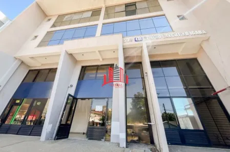 Prédio Comercial com 6 Quartos para alugar, 1500m² no Igara, Canoas