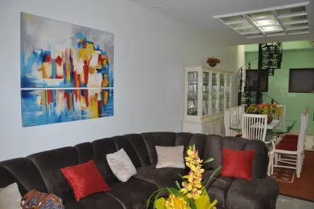 Sobrado com 3 Quartos à venda, 263m² no Vila Camilópolis, Santo André