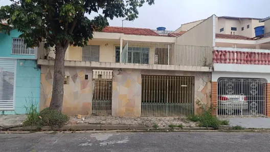 Casa com 2 Quartos à venda, 116m² no Vila Guiomar, Santo André