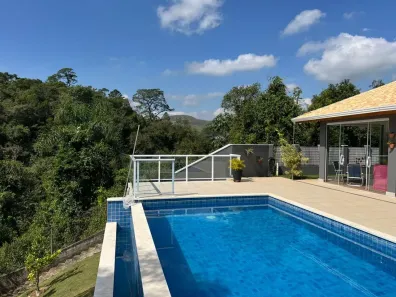 Casa de Condomínio com 4 Quartos à venda, 1880m² no Porta do Sol, Mairinque