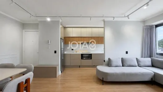 Apartamento com 2 Quartos à venda, 60m² no Água Verde, Curitiba