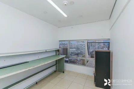 Sala Comercial à venda, 31m² no Centro Histórico, Porto Alegre