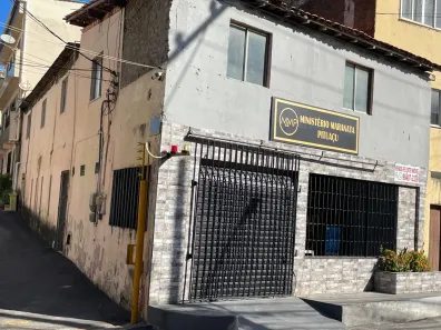 Ponto Comercial à venda, 236m² no Pituaçu, Salvador