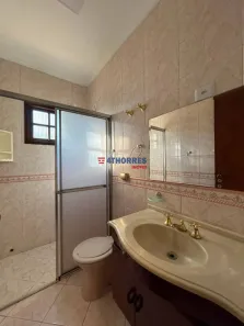 Sobrado com 3 Quartos para alugar, 237m² no Vila Suzana, São Paulo