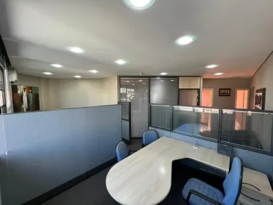 Sala Comercial para alugar, 50m² no Centro, Jundiaí