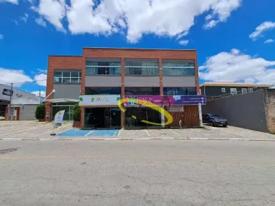 Prédio Comercial à venda, 228m² no Vila Monte Serrat, Cotia