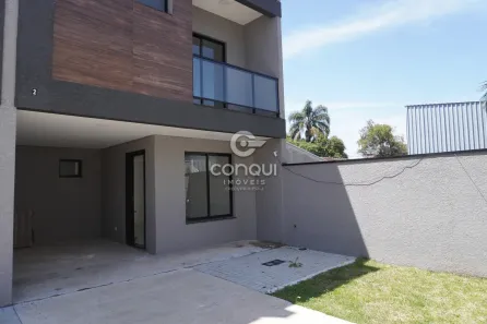 Sobrado com 3 Quartos à venda, 140m² no Capão Raso, Curitiba
