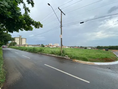 Lote/Terreno à venda, 2250m² no Vila Brasília, Aparecida de Goiânia