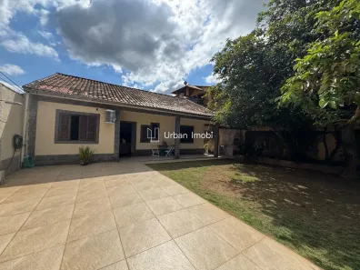 Casa com 4 Quartos à venda, 161m² no Vila Mury, Volta Redonda