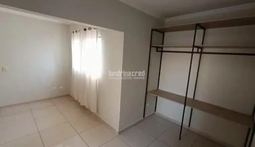 Sobrado com 3 Quartos à venda, 240m² no Jardim Itália, Cambé