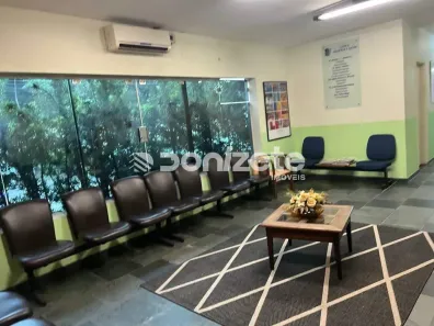 Casa com 4 Quartos à venda, 239m² no Jardim, Santo André
