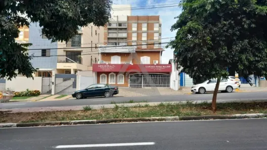 Imóvel Comercial com 5 Quartos para alugar, 392m² no Jardim Flamboyant, Campinas
