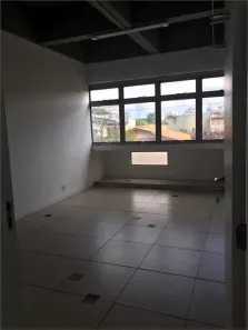 Sala Comercial para alugar, 18m² no Vila Pirajussara, São Paulo
