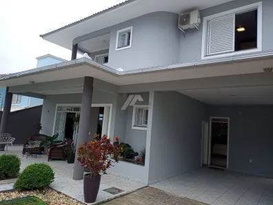 Casa com 4 Quartos à venda, 263m² no Itacorubi, Florianópolis