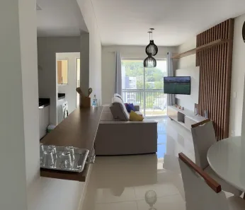 Apartamento com 2 Quartos para alugar, 72m² no São Francisco de Assis, Camboriú