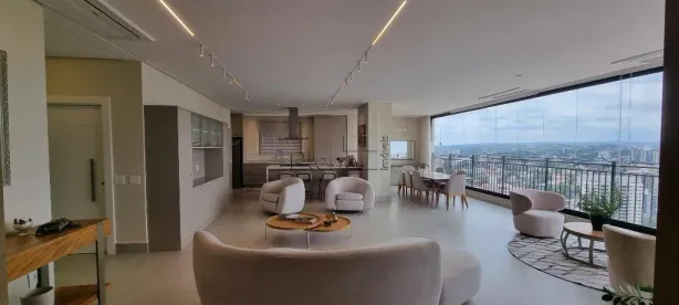 Apartamento com 4 Quartos à venda, 256m² no Centro, Campinas