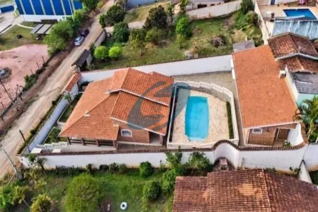 Fazenda/Sítio com 3 Quartos à venda, 240m² no Batatuba, Piracaia