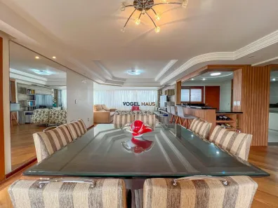 Apartamento com 3 Quartos à venda, 275m² no Centro, Canoas