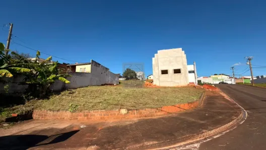 Lote/Terreno à venda, 284m² no Jardim Paraíso II, Botucatu