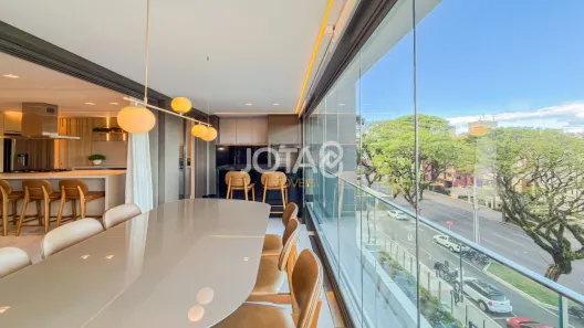 Apartamento com 3 Quartos à venda, 155m² no Água Verde, Curitiba