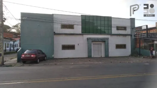 Galpão/Depósito/Armazém à venda, 750m² no Diamante, São Luís