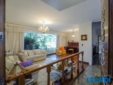Sobrado com 4 Quartos à venda, 388m² no Bosque da Saúde, São Paulo